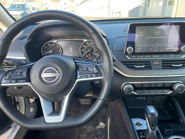 2025 Nissan Altima SR FWD