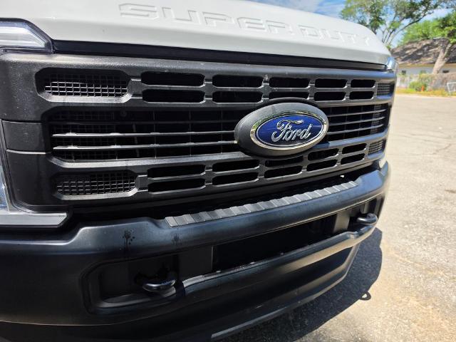 2023 Ford F-350 XL