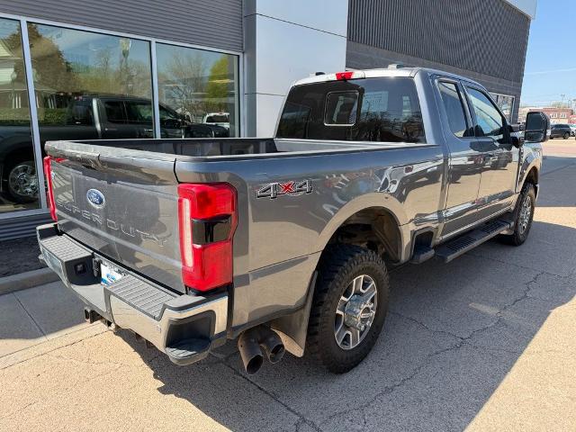 2023 Ford F-350 LARIAT