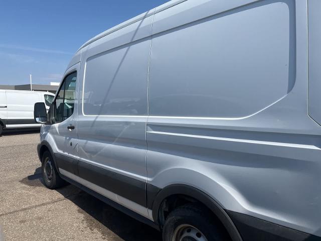 2017 Ford Transit 130 WB Medium Roof Cargo