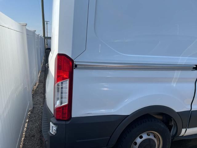 2017 Ford Transit 130 WB Medium Roof Cargo