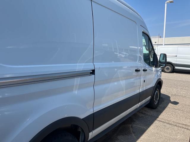 2017 Ford Transit 130 WB Medium Roof Cargo