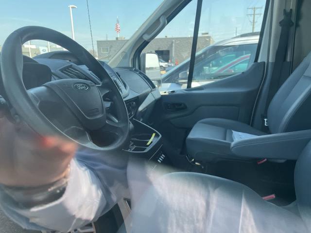 2017 Ford Transit 130 WB Medium Roof Cargo