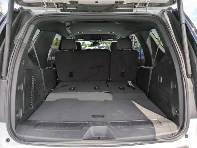 2024 GMC Yukon 2WD SLT