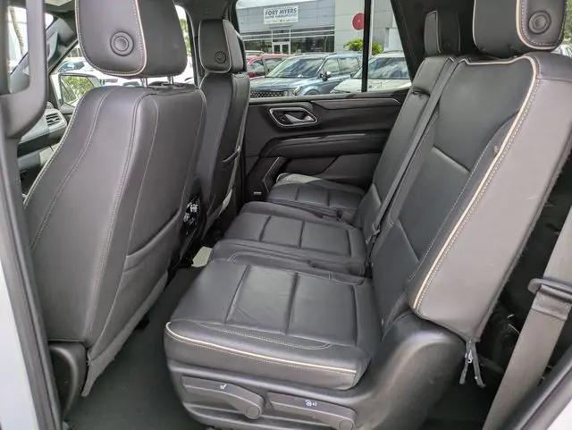 2024 GMC Yukon 2WD SLT