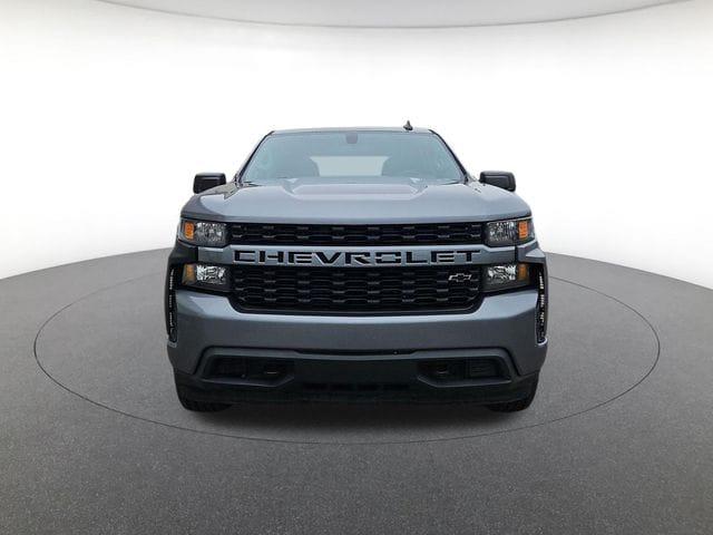 2021 Chevrolet Silverado 1500 4WD Crew Cab Short Bed Custom 2021 Chevrolet Silverado 1500 4WD Crew Cab Short Bed Custom