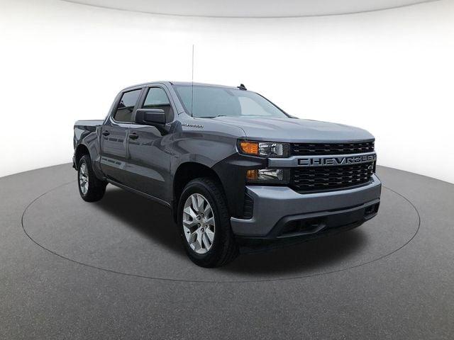 2021 Chevrolet Silverado 1500 4WD Crew Cab Short Bed Custom 2021 Chevrolet Silverado 1500 4WD Crew Cab Short Bed Custom