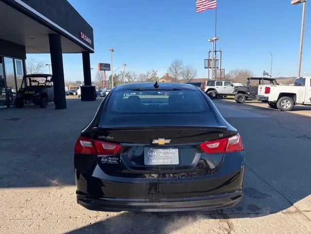 2017 Chevrolet Malibu 1LT