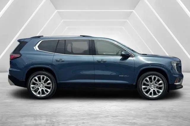 2026 GMC Acadia Denali AWD