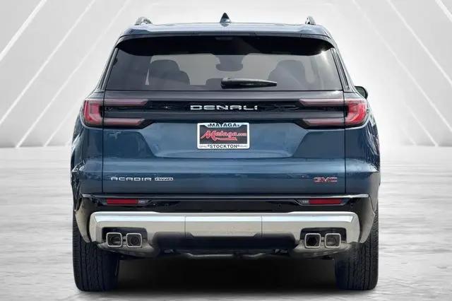 2026 GMC Acadia Denali AWD