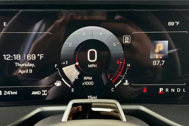 2026 GMC Acadia Denali AWD
