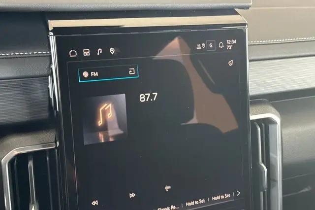 2026 GMC Acadia Elevation AWD