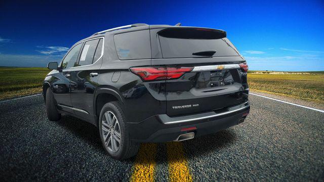 2023 Chevrolet Traverse AWD High Country