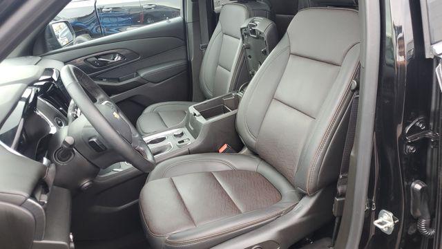 2023 Chevrolet Traverse AWD High Country