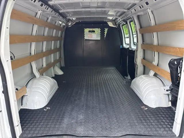 2023 Chevrolet Express Cargo Van RWD 2500 Regular Wheelbase WT