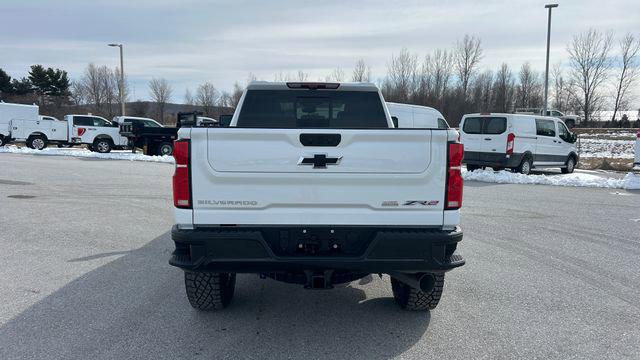 2026 Chevrolet Silverado 2500HD Crew Cab, Standard Bed, XR2, 4WD