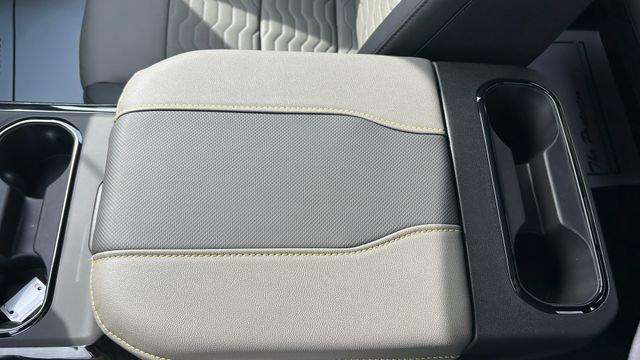 2026 Chevrolet Silverado 2500HD Crew Cab, Standard Bed, XR2, 4WD