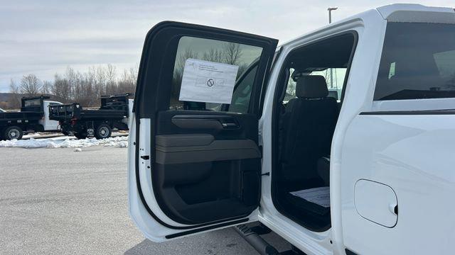 2026 Chevrolet Silverado 2500HD Crew Cab, Standard Bed, XR2, 4WD