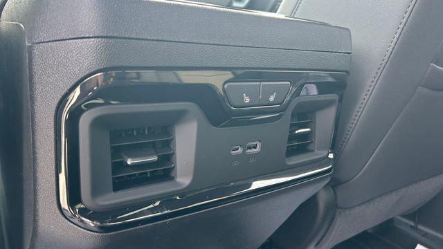 2026 Chevrolet Silverado 2500HD Crew Cab, Standard Bed, XR2, 4WD