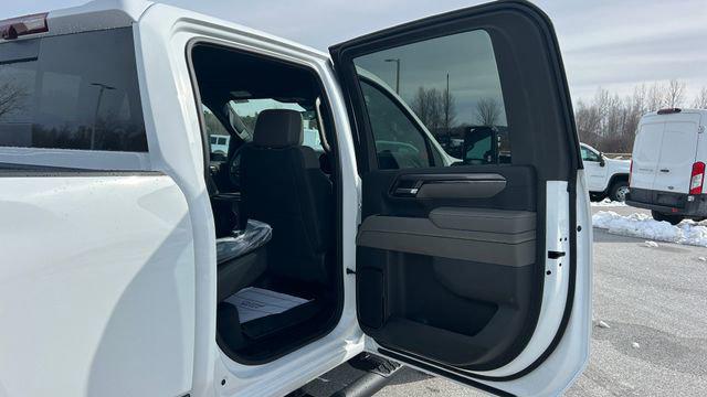 2026 Chevrolet Silverado 2500HD Crew Cab, Standard Bed, XR2, 4WD
