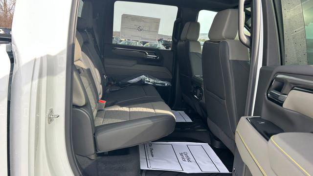 2026 Chevrolet Silverado 2500HD Crew Cab, Standard Bed, XR2, 4WD