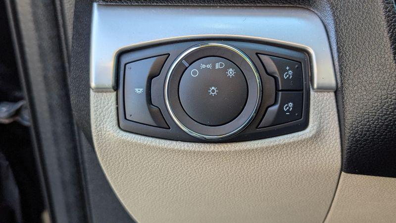 2018 Ford Explorer Base