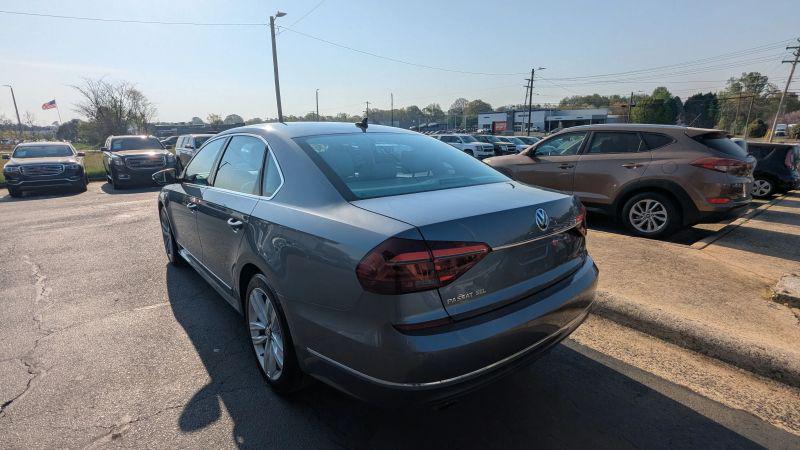 2017 Volkswagen Passat 1.8T SEL Premium