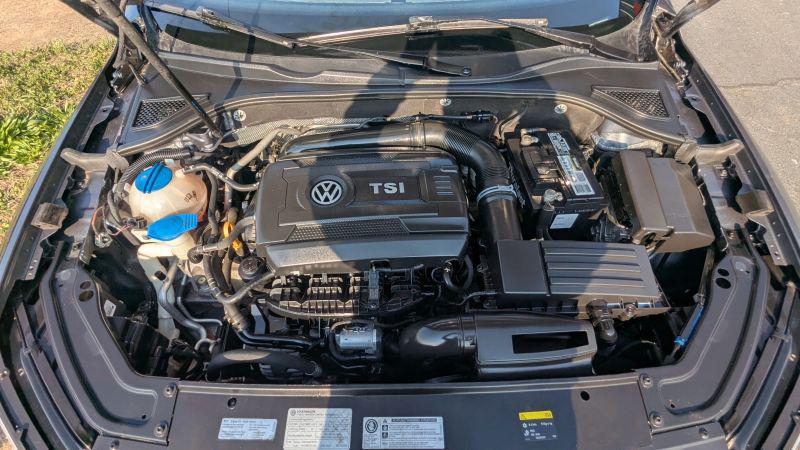 2017 Volkswagen Passat 1.8T SEL Premium