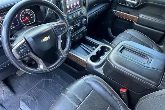 2021 Chevrolet Silverado 3500HD 4WD Crew Cab Standard Bed High Country