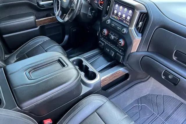 2021 Chevrolet Silverado 3500HD 4WD Crew Cab Standard Bed High Country