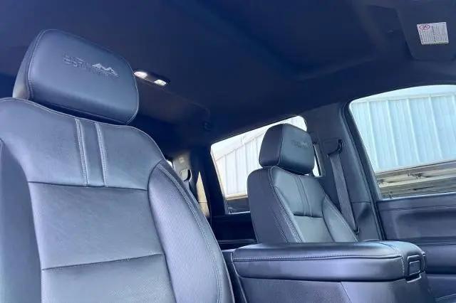 2021 Chevrolet Silverado 3500HD 4WD Crew Cab Standard Bed High Country