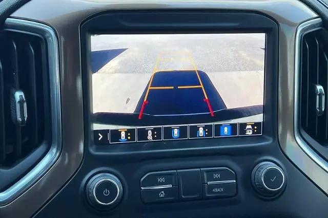 2021 Chevrolet Silverado 3500HD 4WD Crew Cab Standard Bed High Country