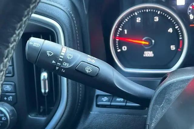 2021 Chevrolet Silverado 3500HD 4WD Crew Cab Standard Bed High Country
