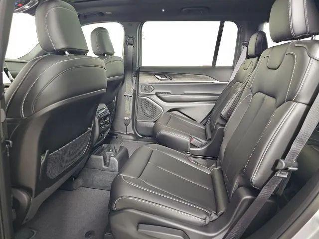 2026 Jeep Grand Cherokee L Limited 4x4