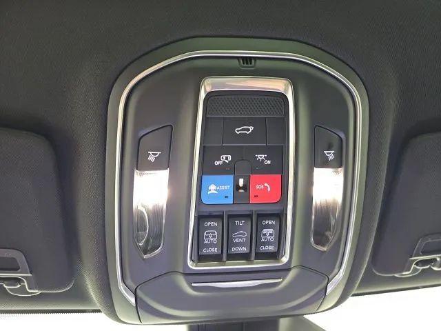 2026 Jeep Grand Cherokee L Limited 4x4