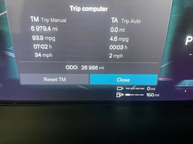 2023 Volvo XC60 Recharge T8 Plus Bright Theme