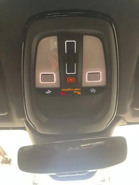 2023 Volvo XC60 Recharge T8 Plus Bright Theme