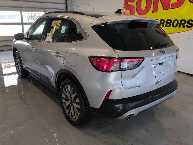 2020 Ford Escape Titanium Hybrid