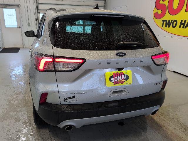 2020 Ford Escape Titanium Hybrid