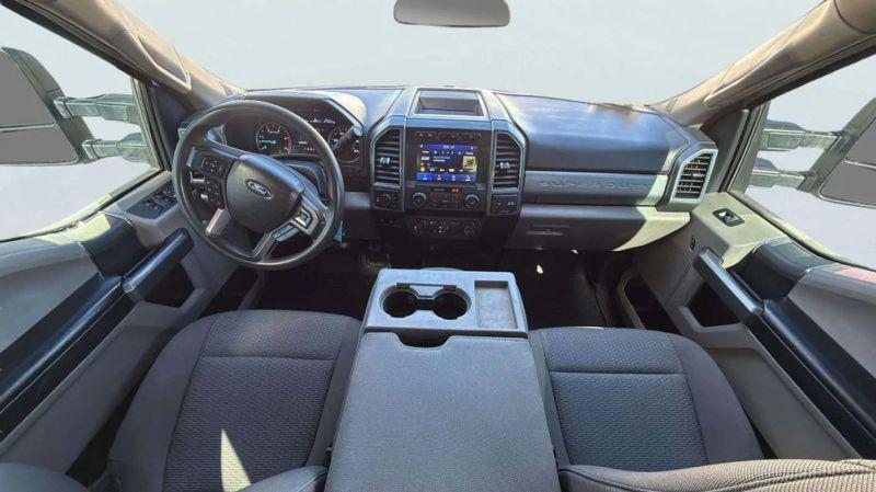 2022 Ford F-350 XLT