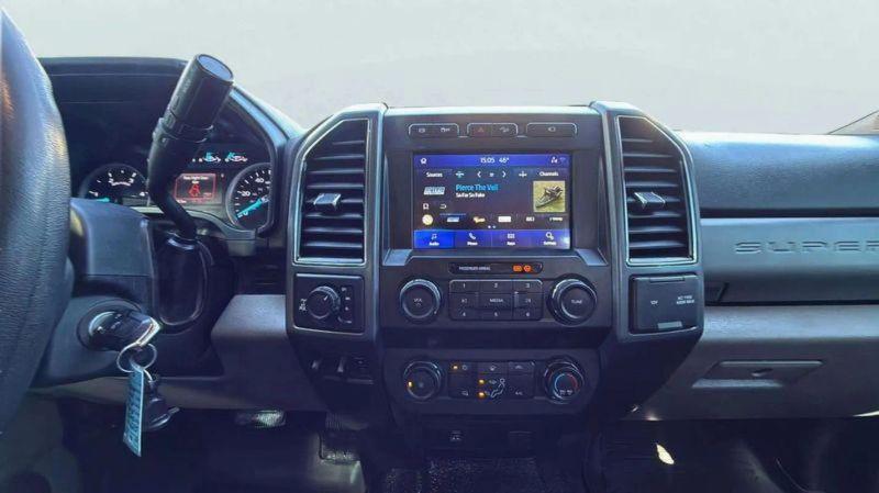 2022 Ford F-350 XLT