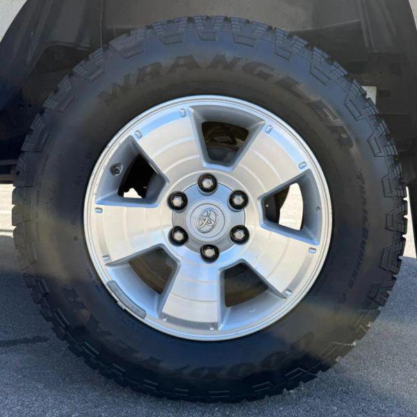 2013 Toyota Tacoma Base V6