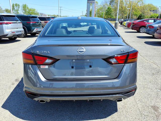 2024 Nissan Altima SL FWD