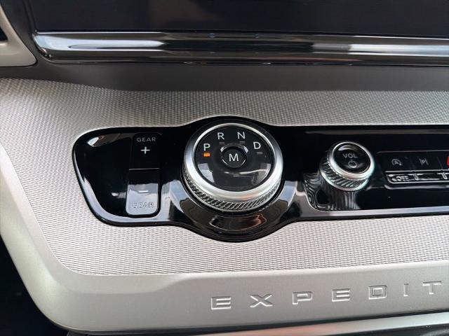 2025 Ford Expedition Active MAX