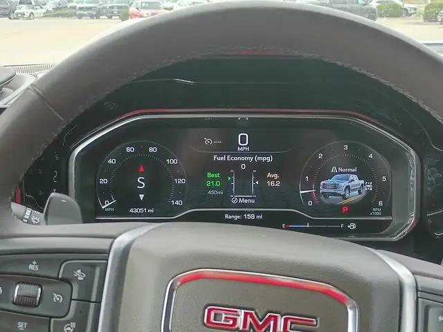 2023 GMC Sierra 1500 4WD Crew Cab Standard Box SLT