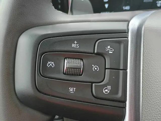 2023 GMC Sierra 1500 4WD Crew Cab Standard Box SLT