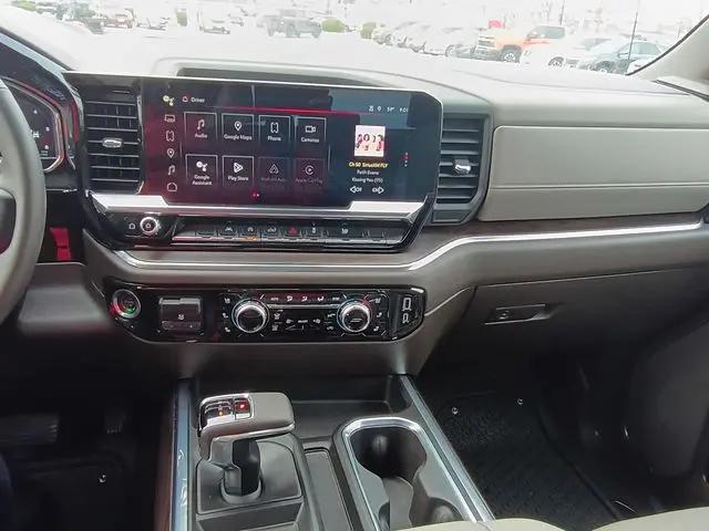 2023 GMC Sierra 1500 4WD Crew Cab Standard Box SLT