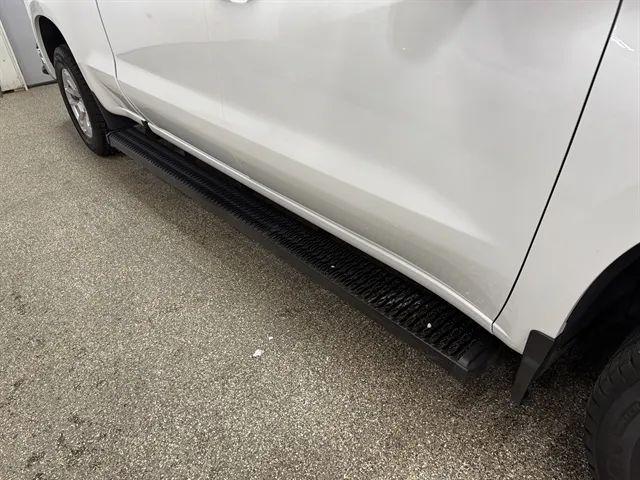 2023 Chevrolet Silverado 1500 4WD Crew Cab Standard Bed LT