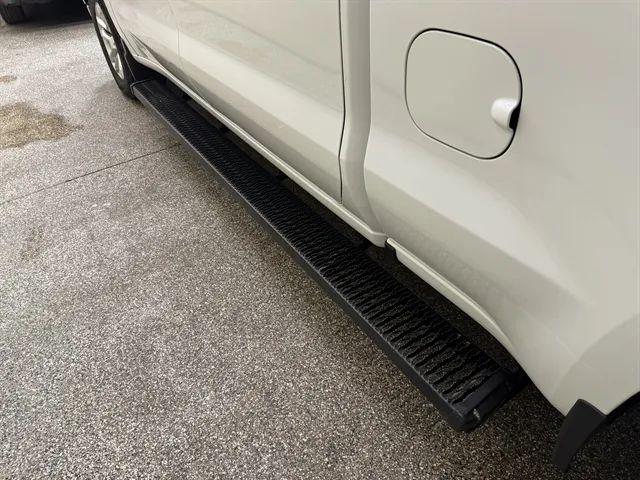 2023 Chevrolet Silverado 1500 4WD Crew Cab Standard Bed LT