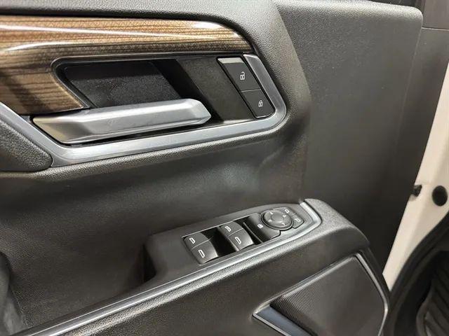 2023 Chevrolet Silverado 1500 4WD Crew Cab Standard Bed LT